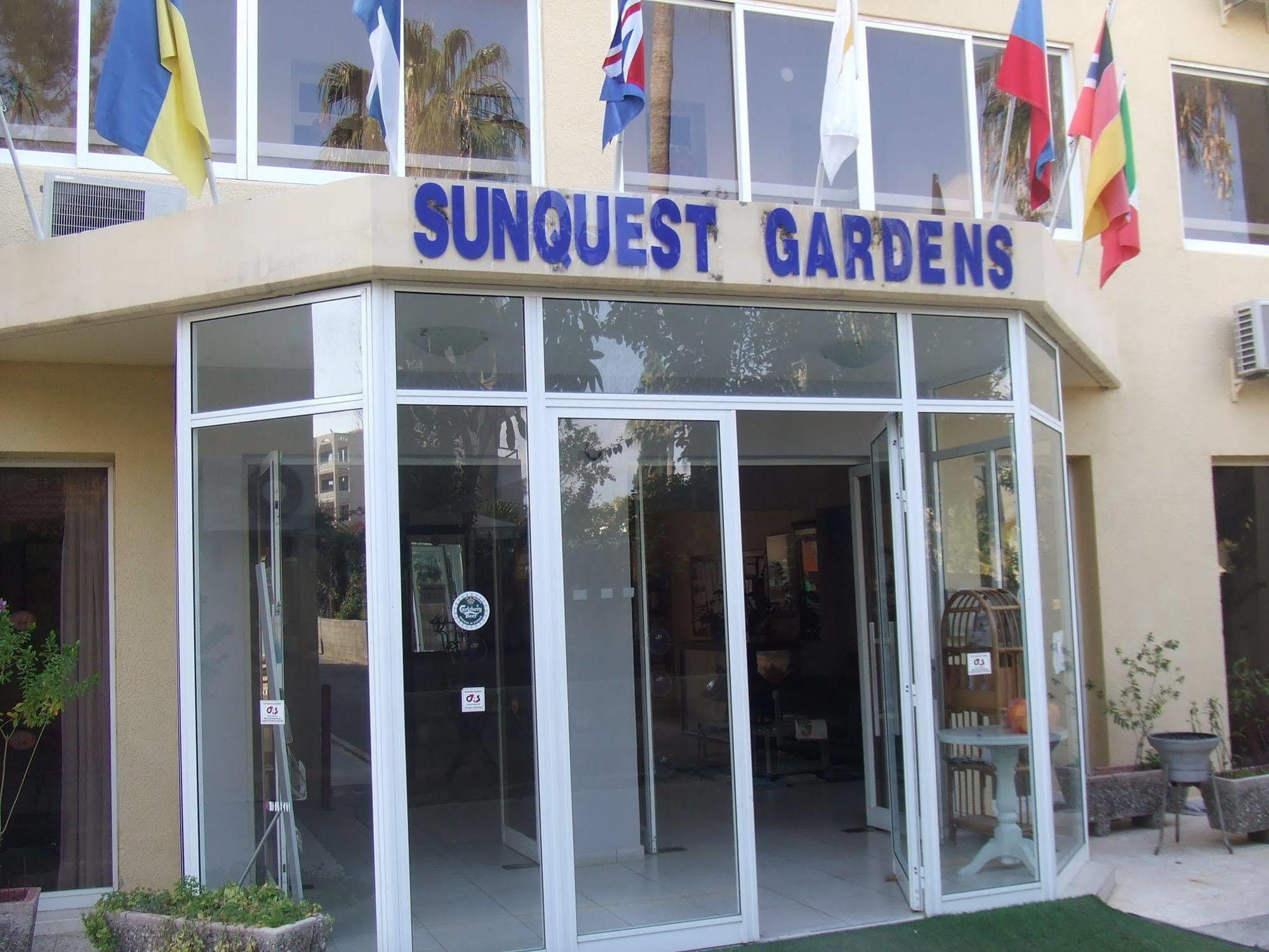 Sunquest Gardens Holiday Resort Лимасол Экстерьер фото